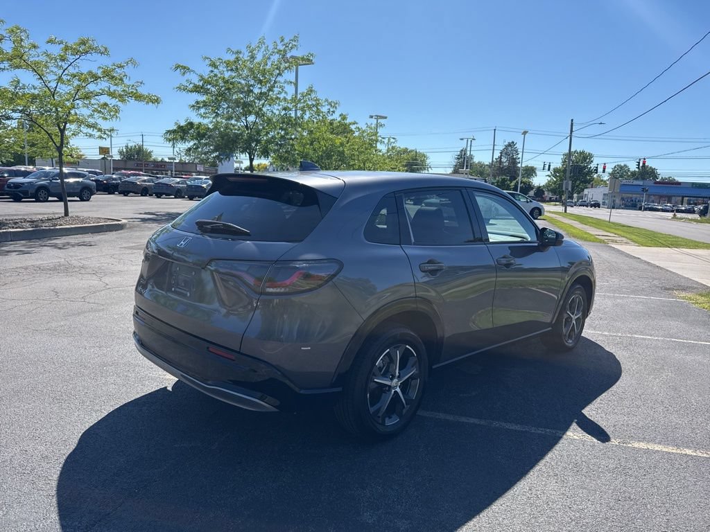 Certified 2024 Honda HR-V EX-L image 5