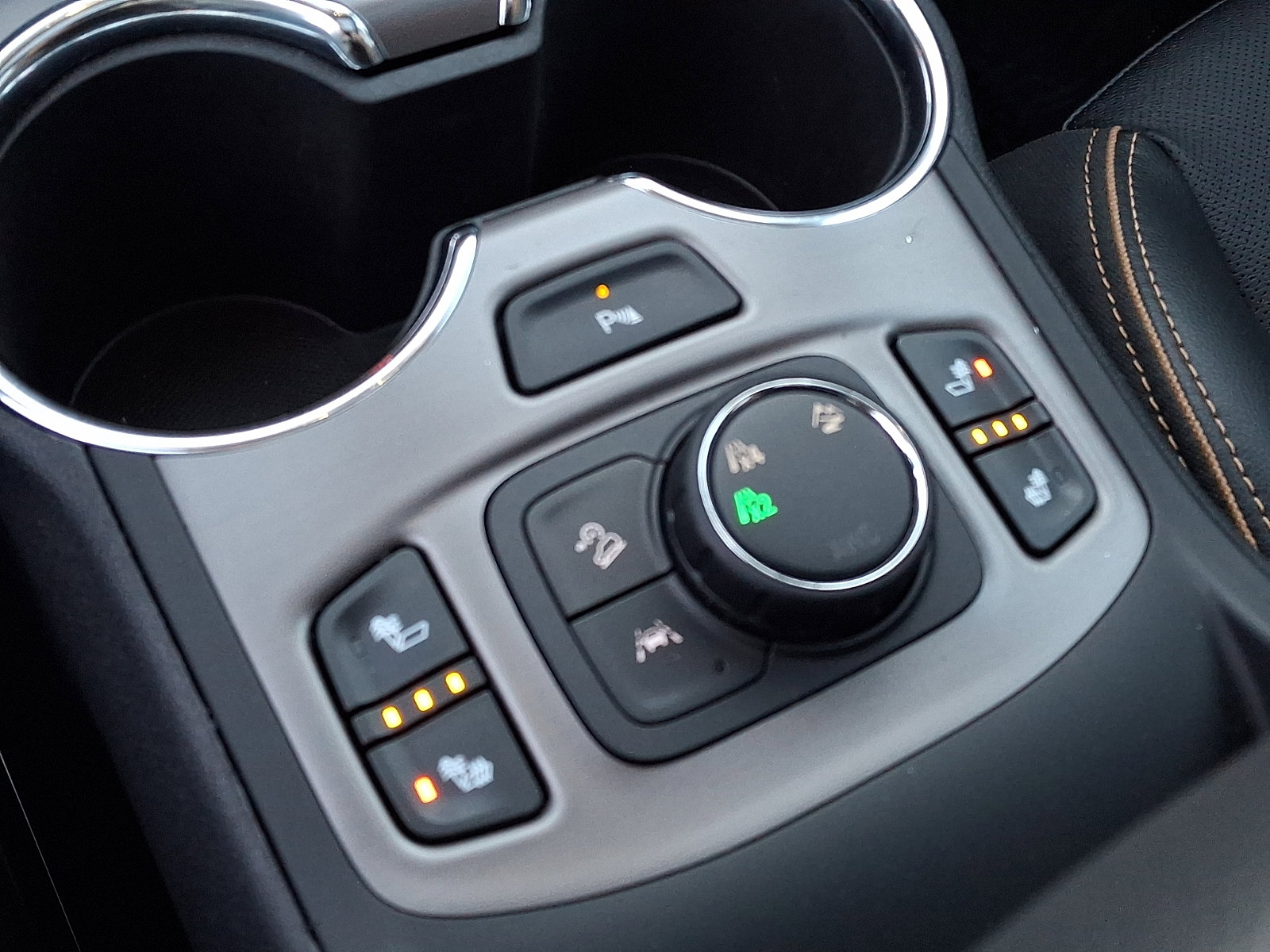 Certified 2023 GMC Terrain AT4 w/ Tech Package image 26