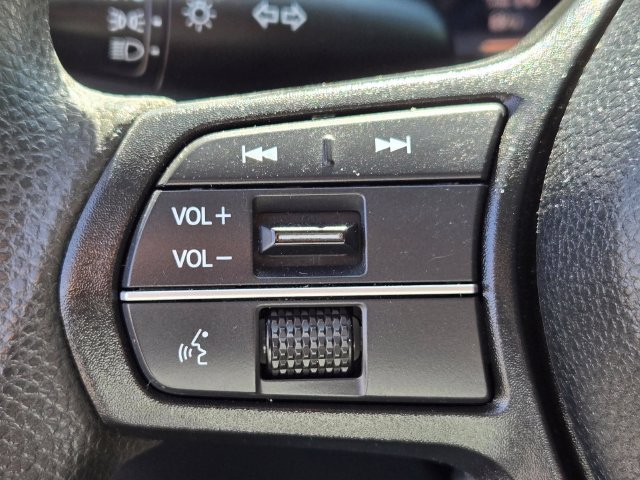Used 2023 Honda Accord EX image 23