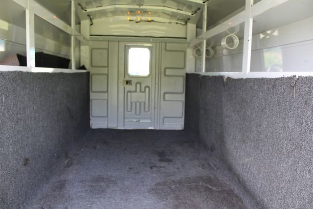 Used 2022 Ford E-350 and Econoline 350 Super Duty w/ Power Windows & Locks Group image 13