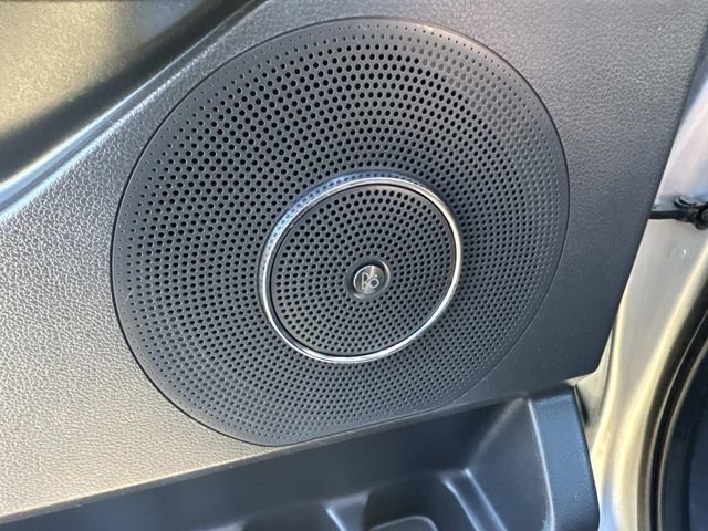 Used 2023 Ford Expedition Limited image 18