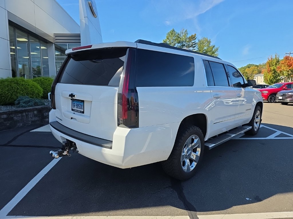 Used 2018 Chevrolet Suburban LT w/ LT Signature Package AWD/4WD image 4