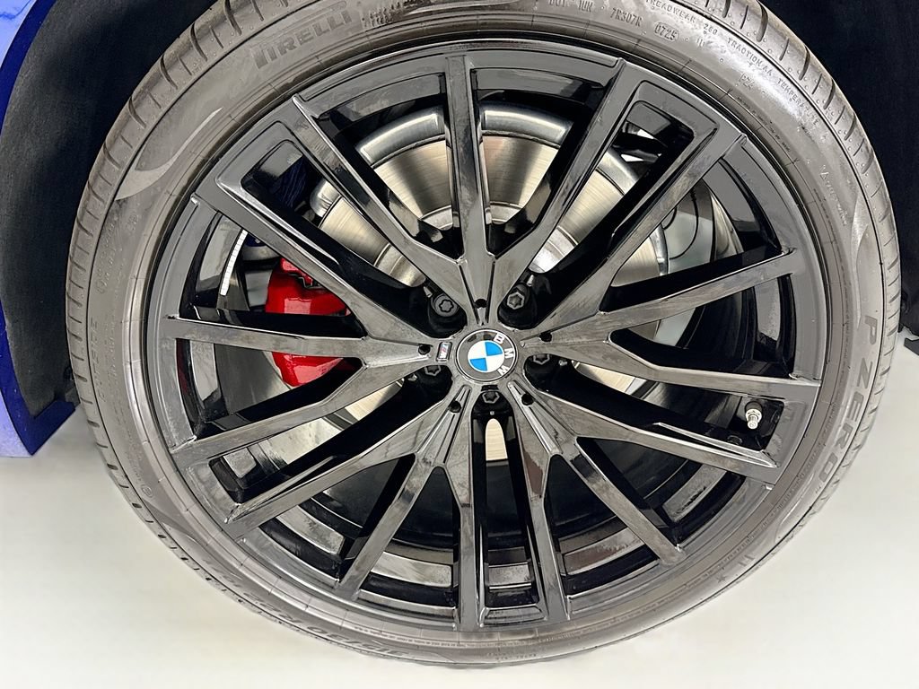 Used 2026 BMW X5 M60i AWD/4WD image 30