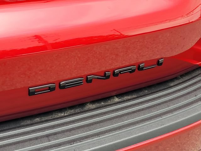 Used 2024 GMC Yukon Denali Ultimate AWD/4WD image 8