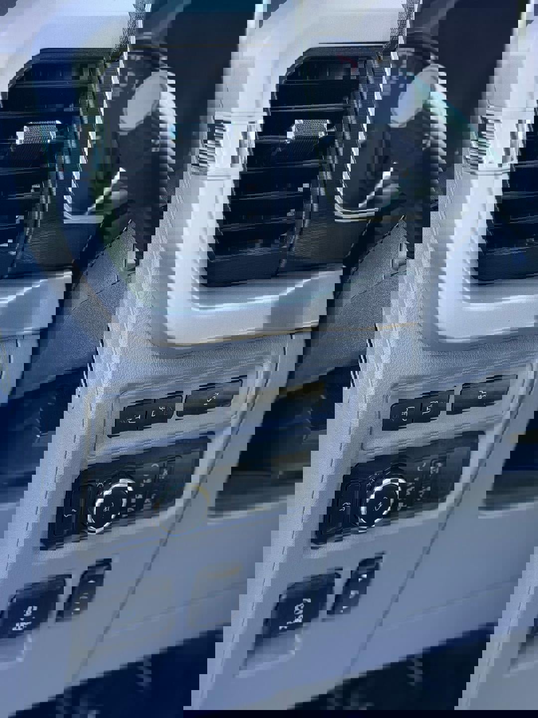 Used 2022 Ford F150 XLT w/ Equipment Group 302A High image 13