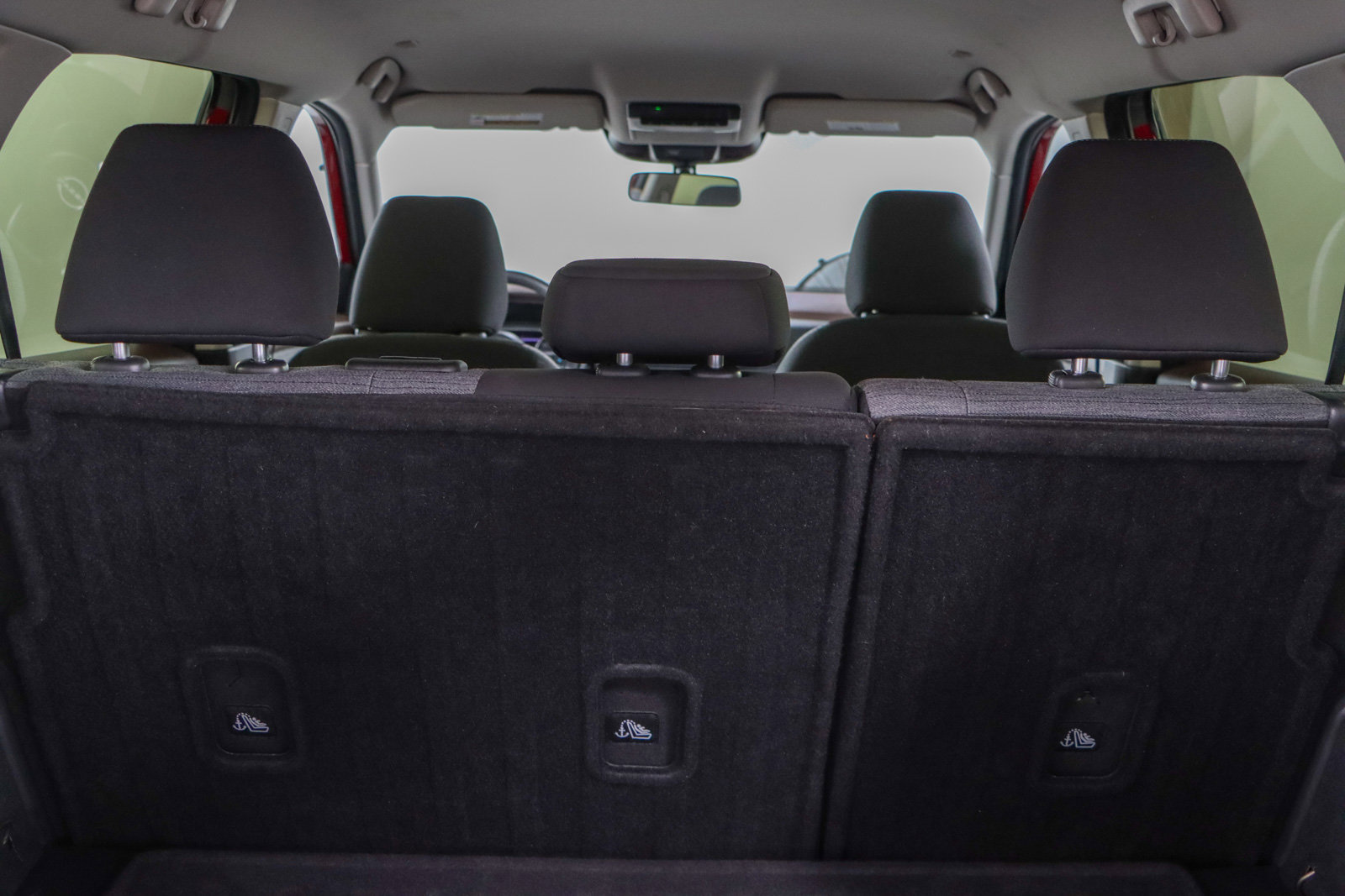 Used 2023 Nissan Rogue SV image 28