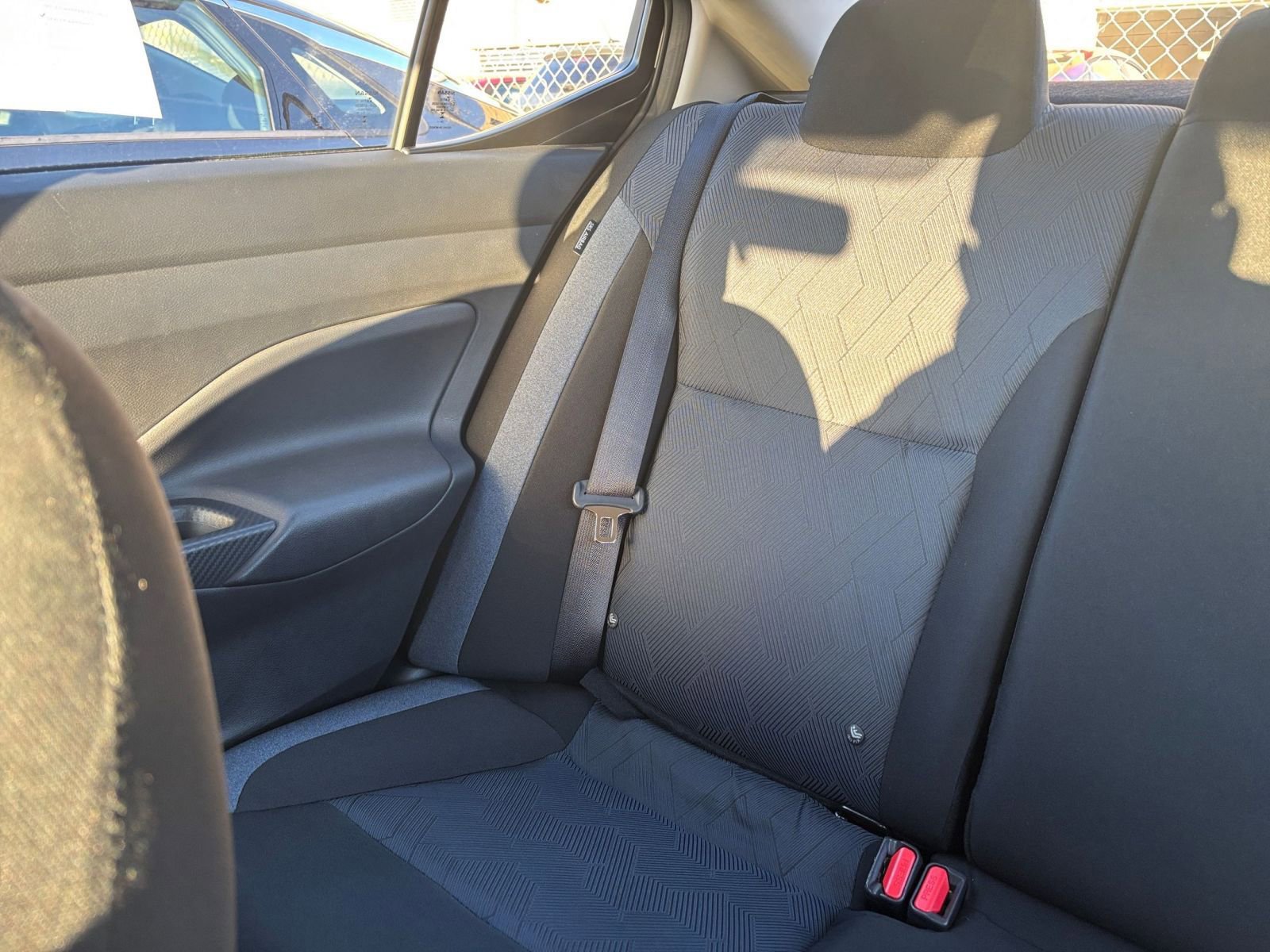 Used 2025 Nissan Versa SV image 37