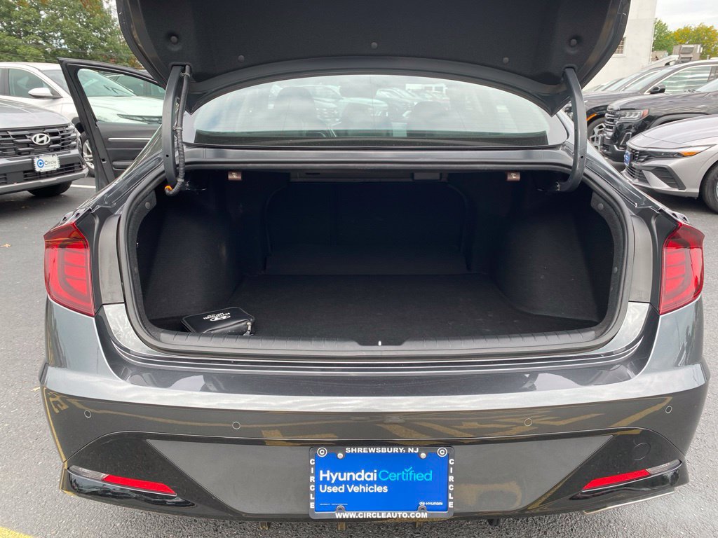 Certified 2023 Hyundai Sonata Limited FWD image 15