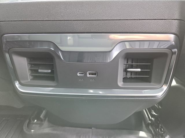 New 2026 GMC Sierra 1500 Elevation w/ Elevation Premium Package AWD/4WD image 17