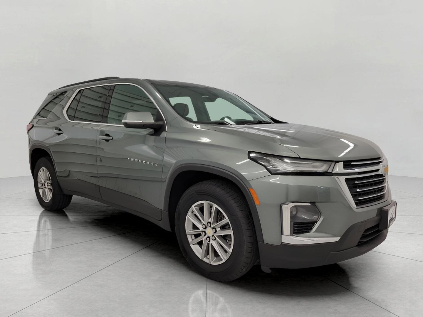 Used 2022 Chevrolet Traverse LT