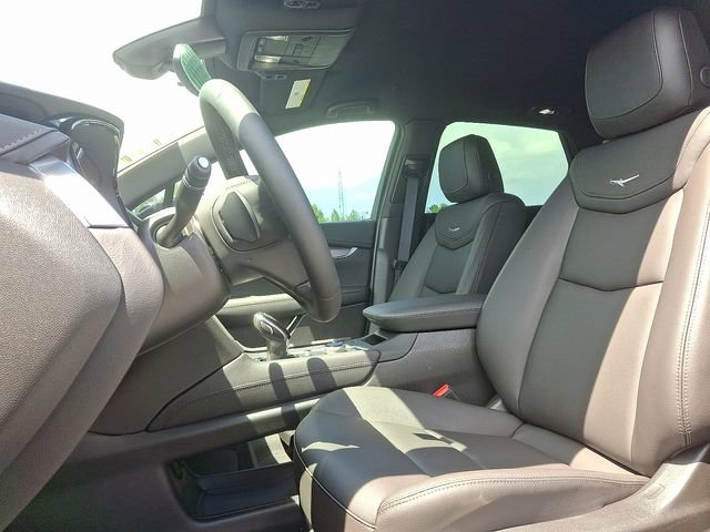 New 2025 Cadillac XT5 Luxury w/ LPO, Floor Liner Package image 12