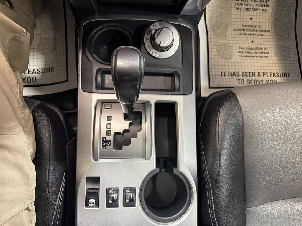 Used 2018 Toyota 4Runner SR5 Premium AWD/4WD image 30