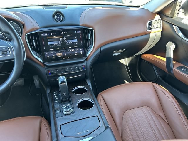 Used 2021 Maserati Ghibli S GranLusso RWD image 18