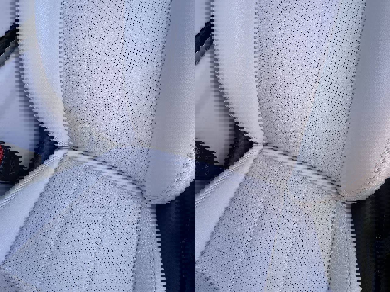 Used 2023 Land Rover Range Rover Velar S image 20