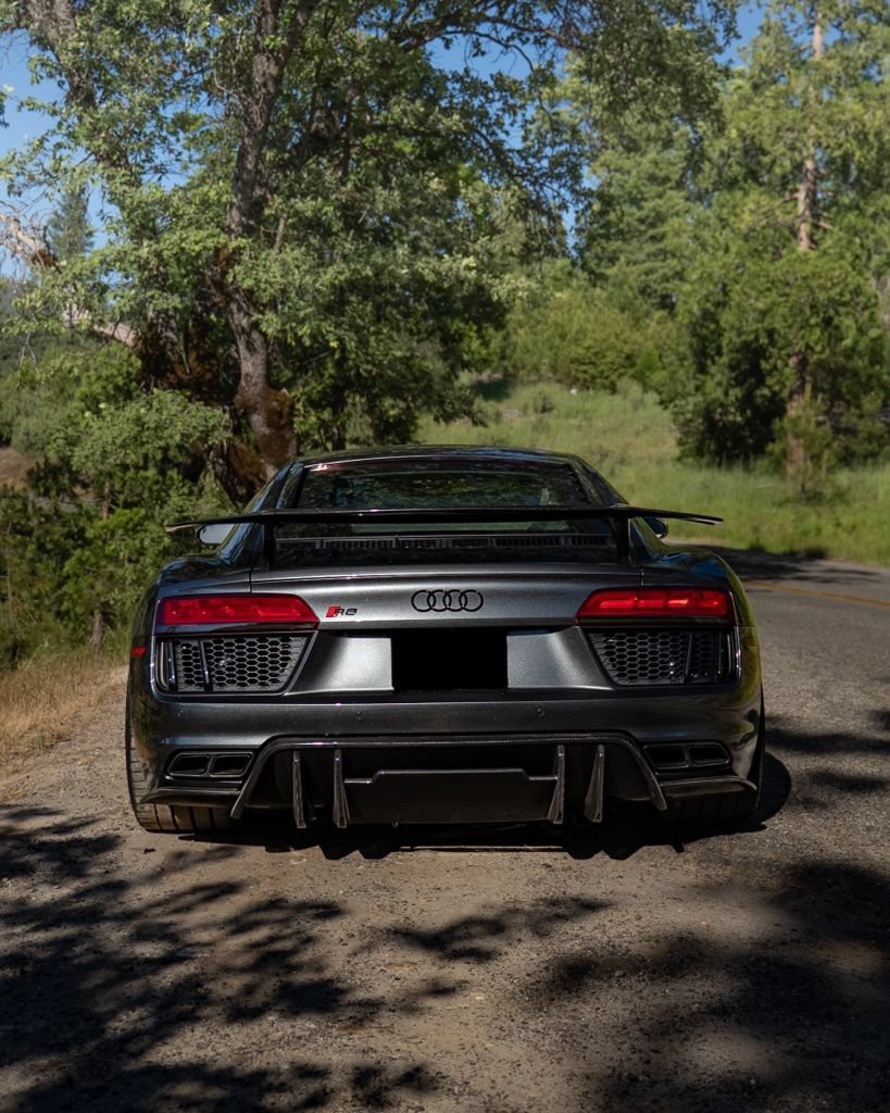 Used 2017 Audi R8 V10 AWD/4WD image 4