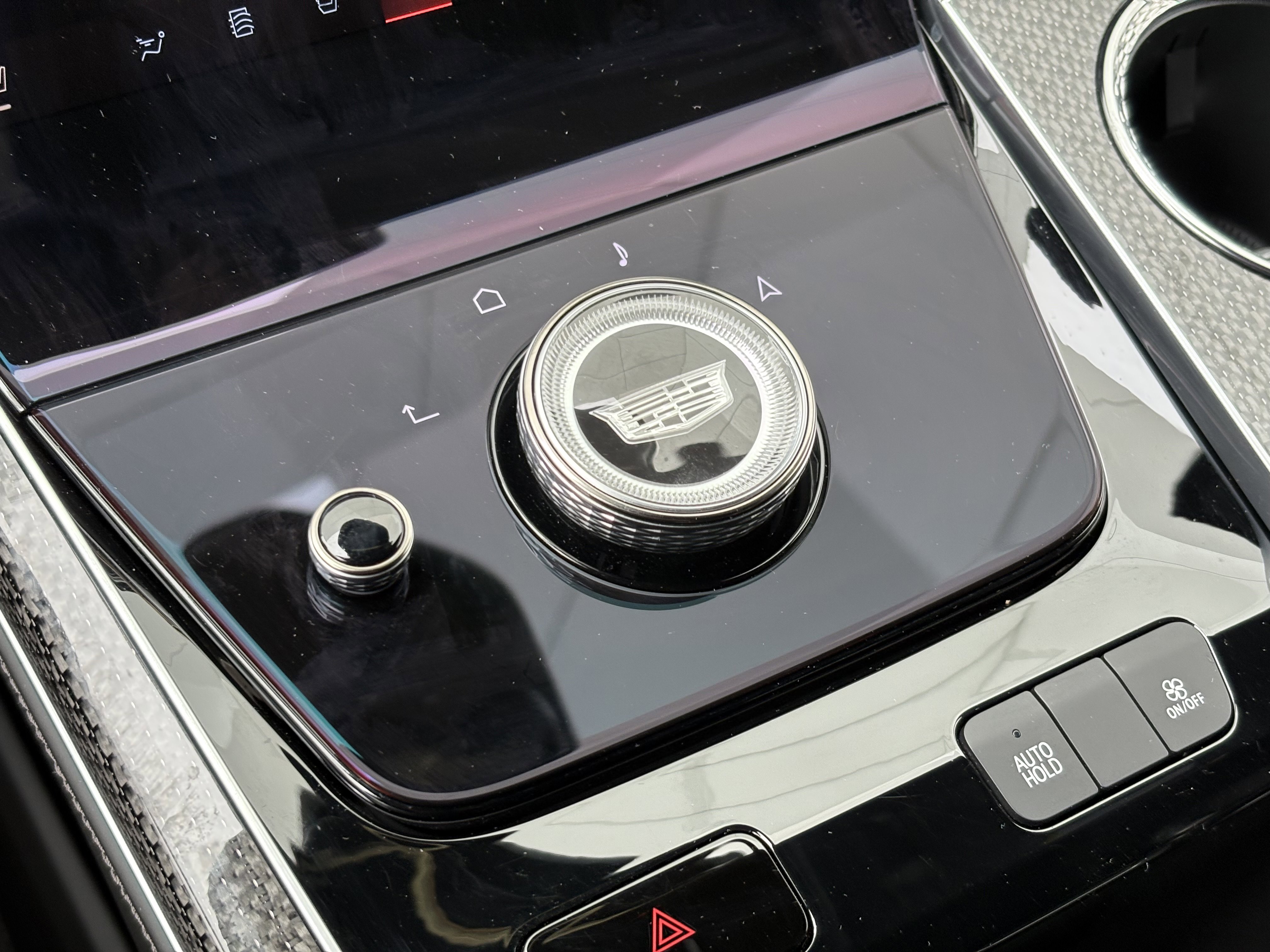 Used 2025 Cadillac Escalade V image 29