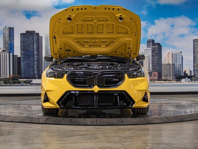 New 2026 BMW M5 w/ Carbon Package image 4