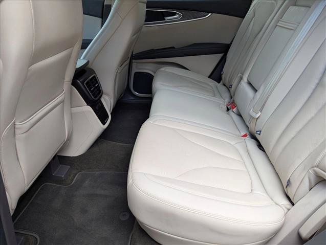 Used 2019 Lincoln Nautilus Reserve AWD/4WD image 20