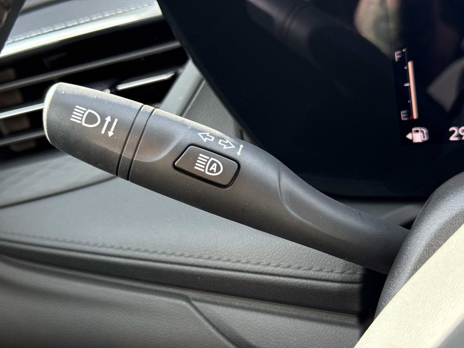 Used 2026 Buick Encore GX Sport Touring w/ Black Roof Package image 10