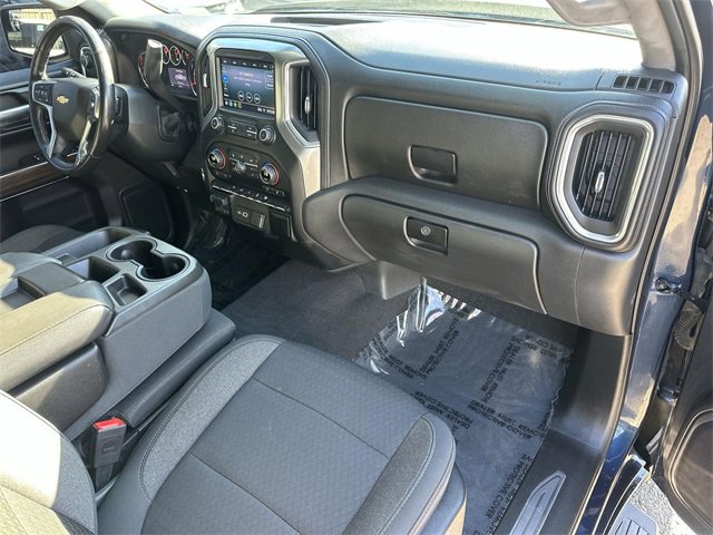 Used 2020 Chevrolet Silverado 1500 LT w/ All-Star Edition image 27