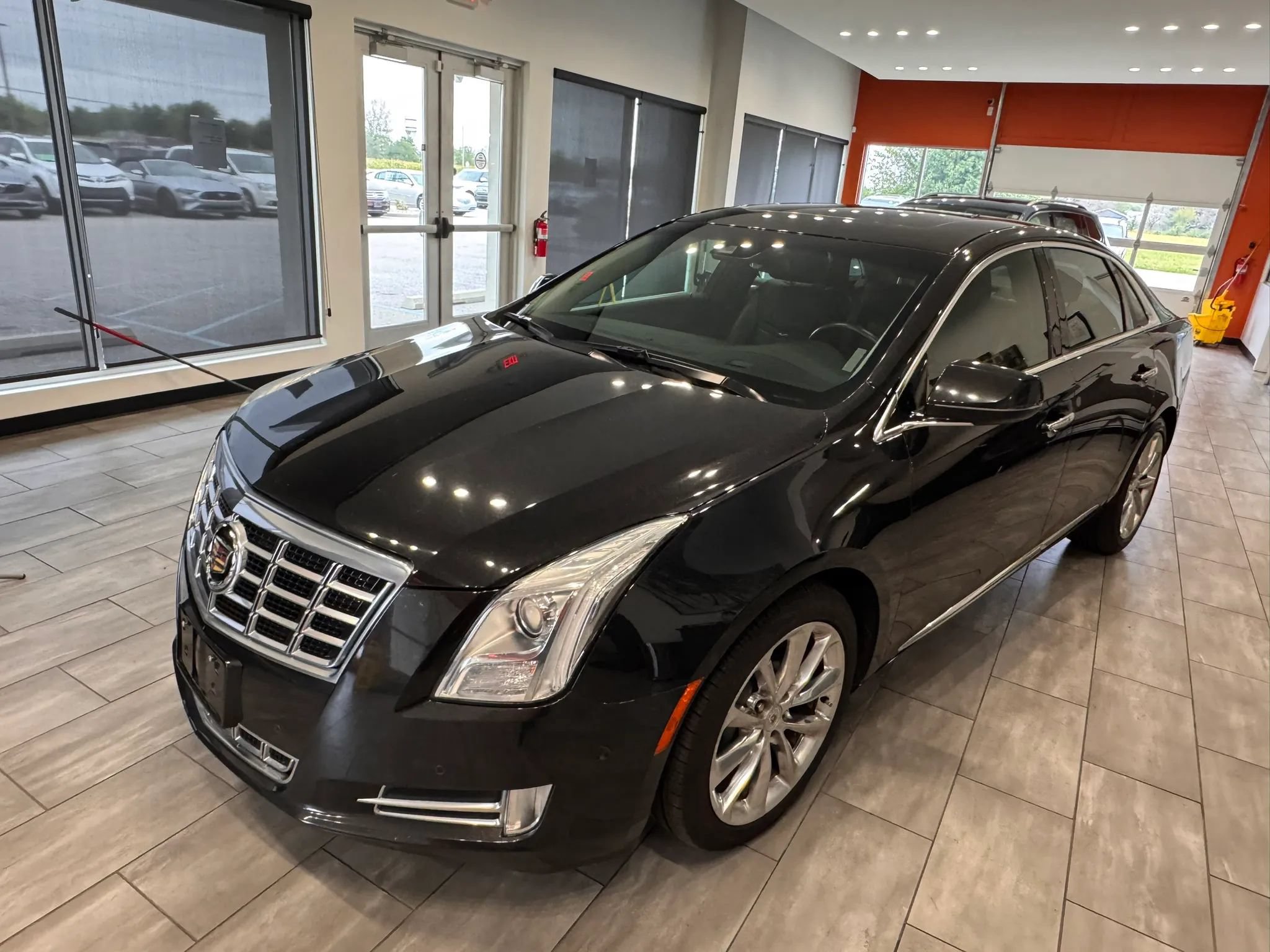 Used 2014 Cadillac XTS Luxury w/ Driver Awareness Package FWD image 6
