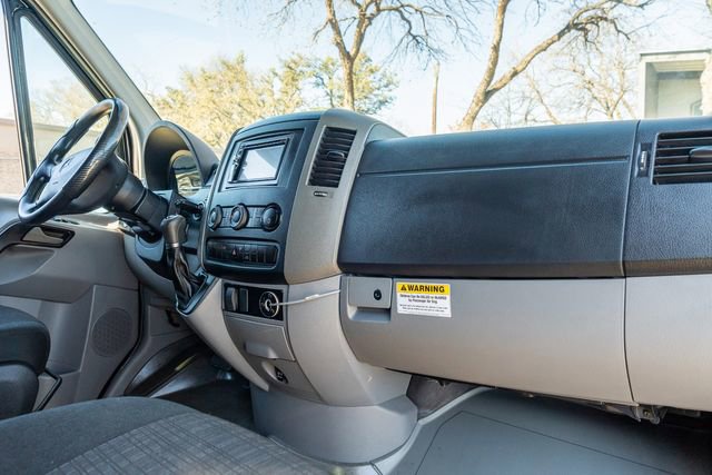 Used 2016 Mercedes-Benz Sprinter 3500 image 39