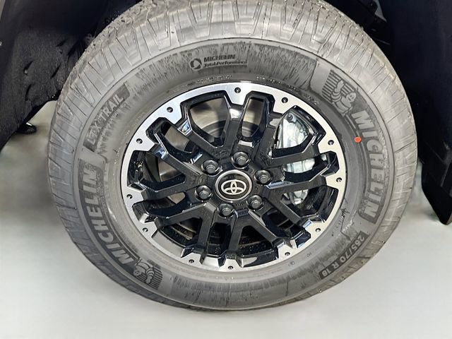 New 2026 Toyota Tundra SR5 AWD/4WD image 10