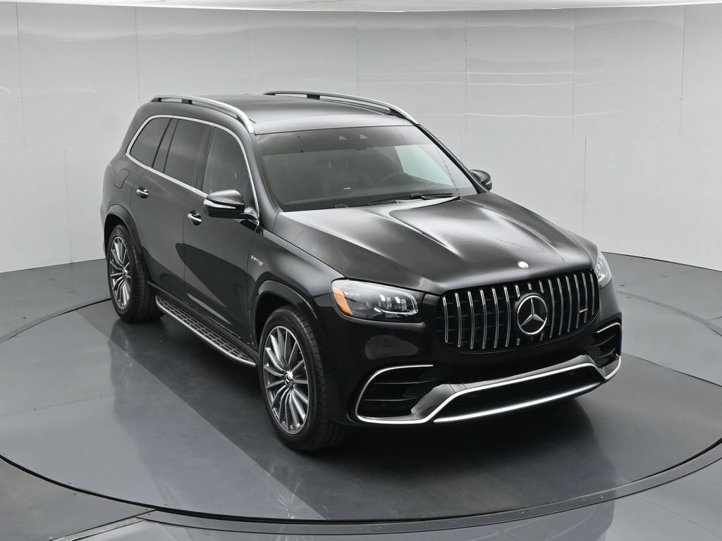 Used 2025 Mercedes-Benz GLS 63 AMG 4MATIC image 34