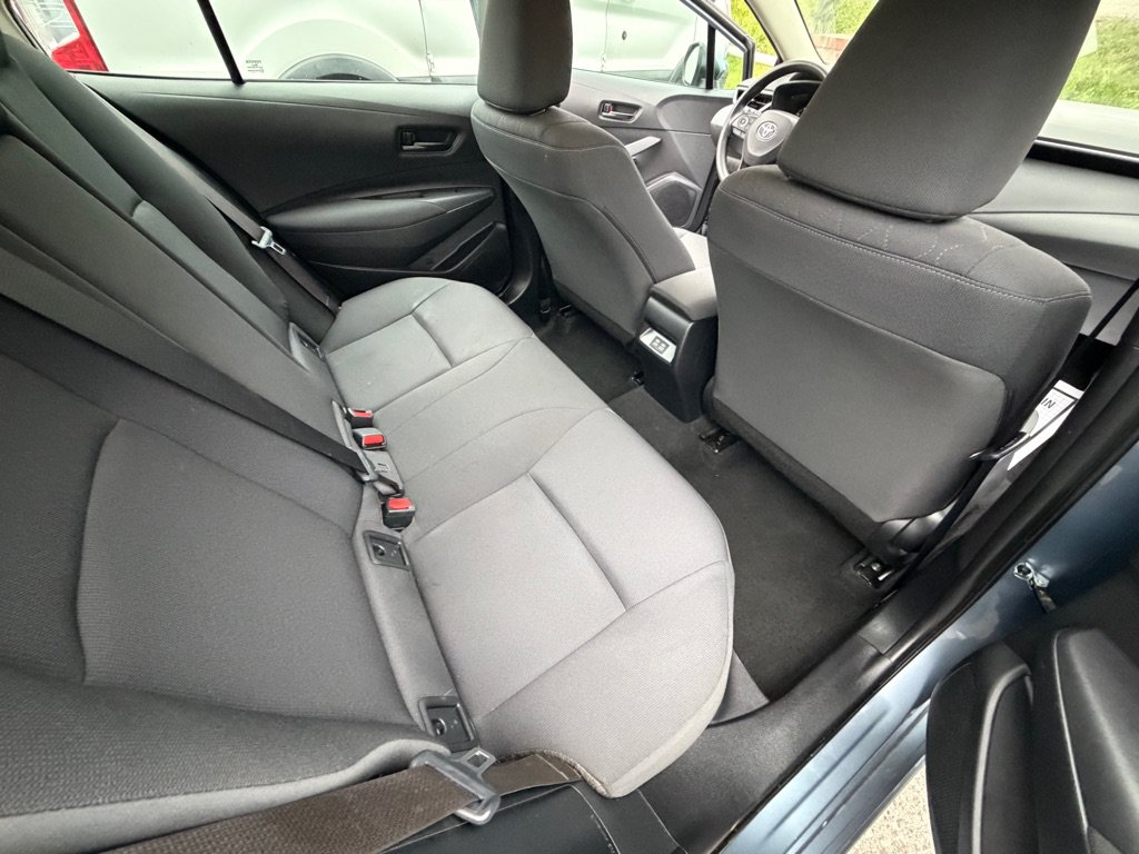 Used 2024 Toyota Corolla LE FWD image 11