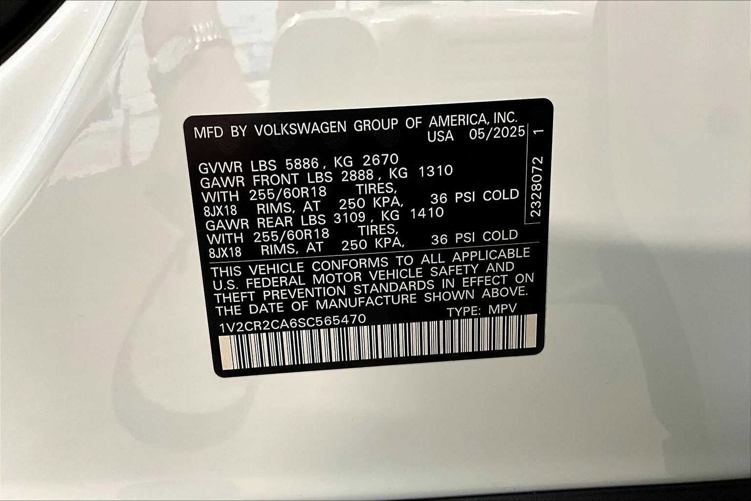 New 2025 Volkswagen Atlas Peak Edition SE image 36