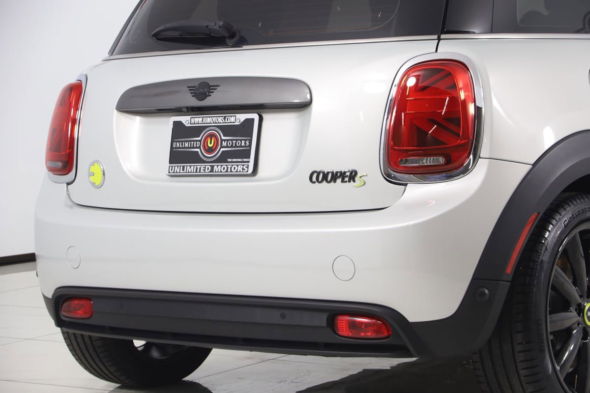 Used 2021 MINI Cooper SE w/ 6.5" Touchscreen Package FWD image 41