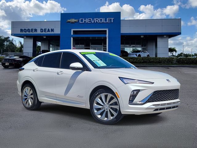 Used 2024 Buick Envista Avenir FWD image 1