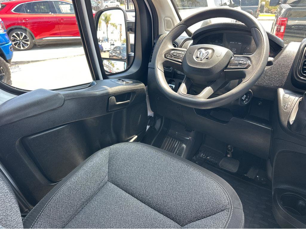 Used 2023 RAM ProMaster 2500 FWD image 19