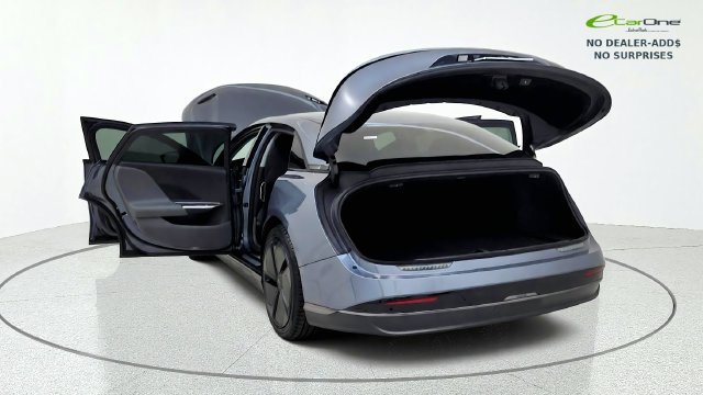 Used 2025 Lucid Air Pure RWD image 17