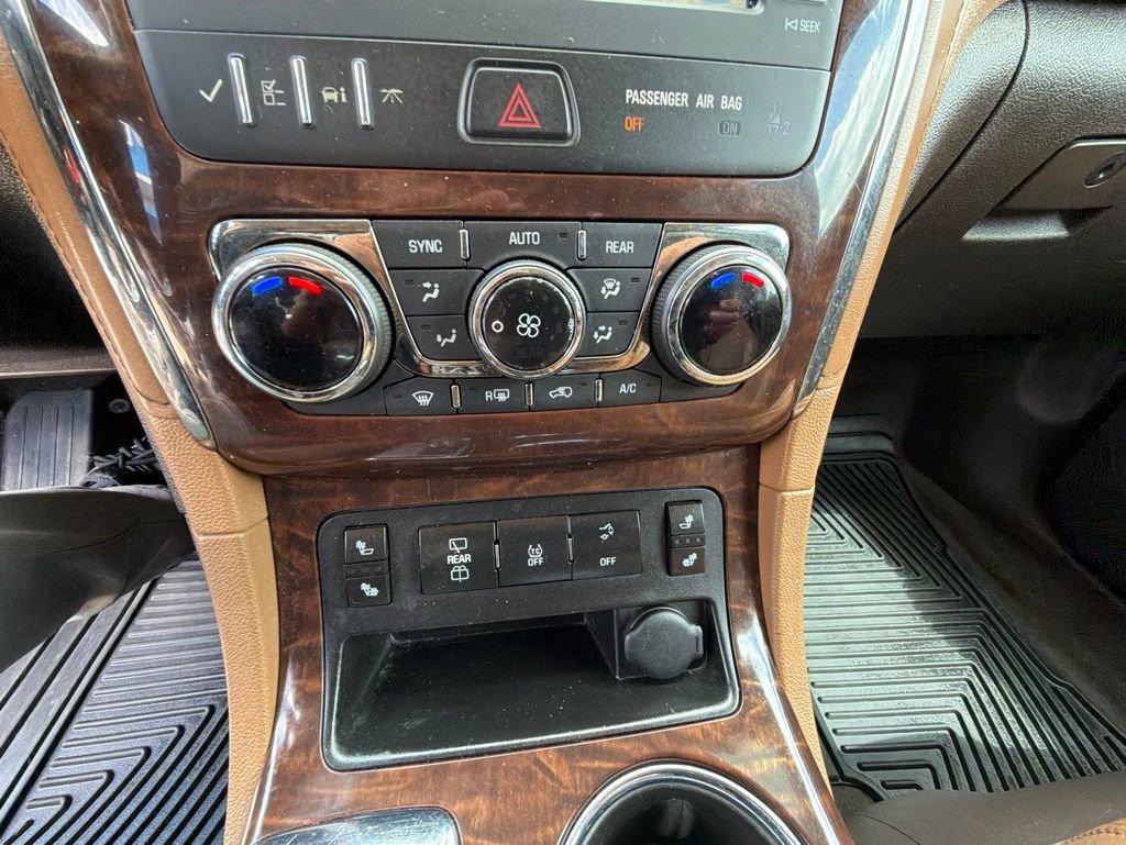 Used 2014 Buick Enclave Leather FWD image 27