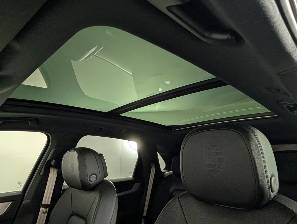 New 2026 Porsche Cayenne AWD/4WD image 30