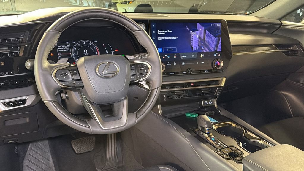 Used 2024 Lexus RX 350 Premium w/ Accessory Package (Z1) image 18