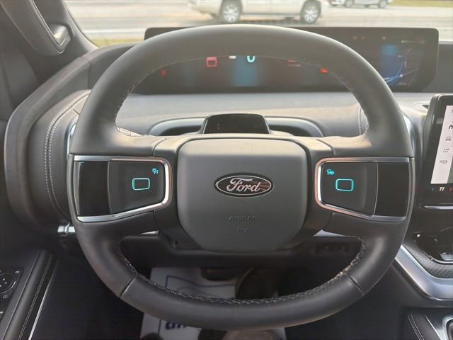 New 2026 Ford Expedition Platinum w/ Stealth Appearance Package image 25