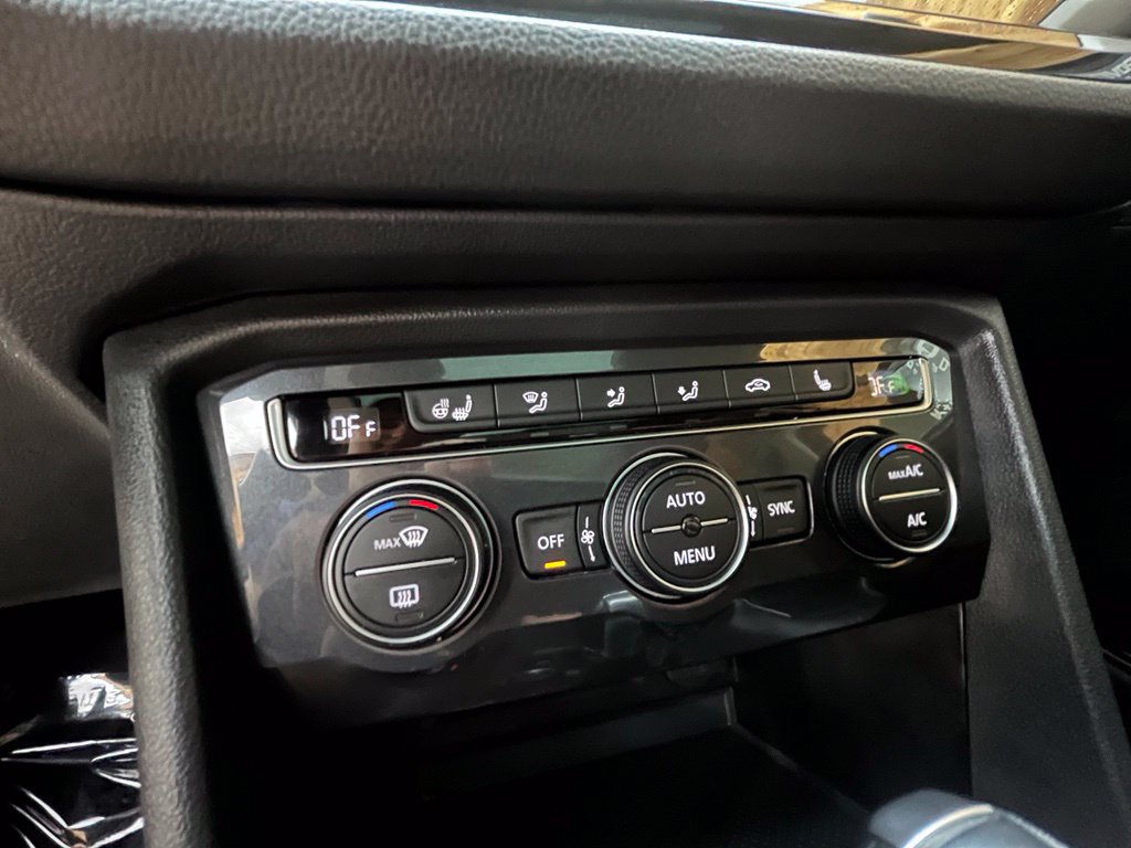 Used 2019 Volkswagen Tiguan SEL Premium AWD/4WD image 31