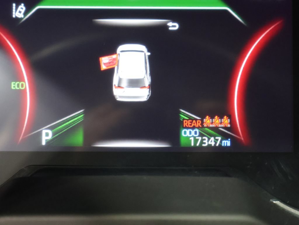 Used 2024 Toyota RAV4 LE AWD/4WD image 37