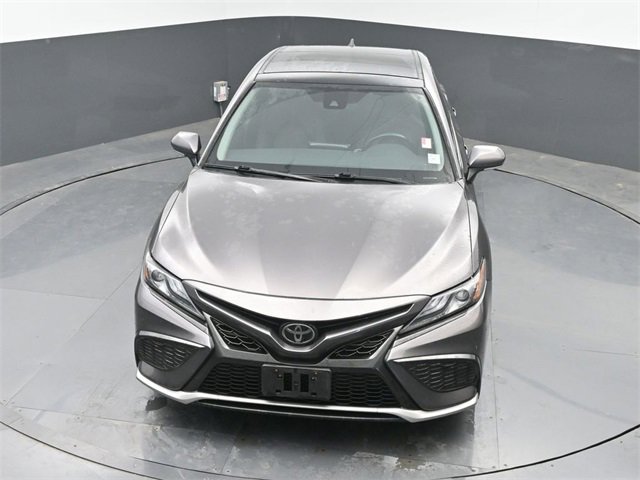 Used 2022 Toyota Camry XSE image 33