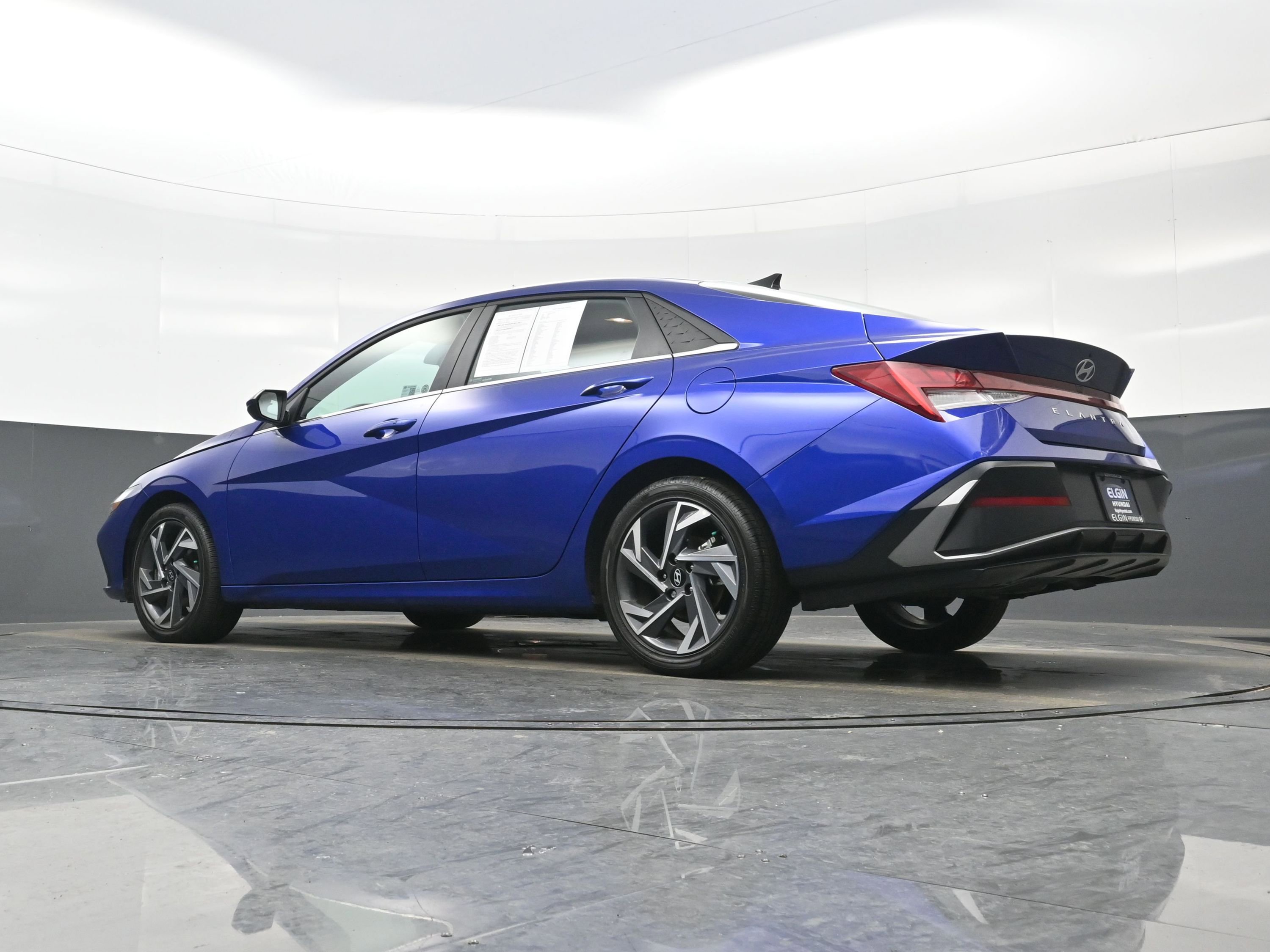 Certified 2025 Hyundai Elantra SEL image 26