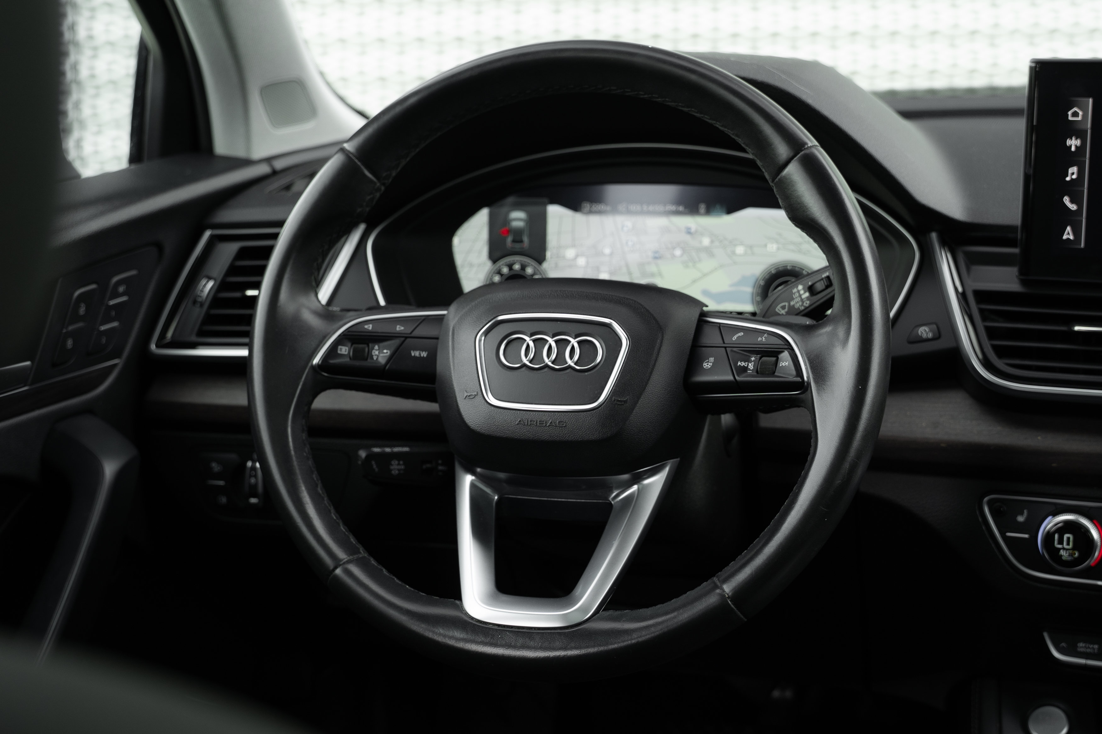 Used 2021 Audi Q5 2.0T Premium Plus w/ Premium Plus Package AWD/4WD image 9