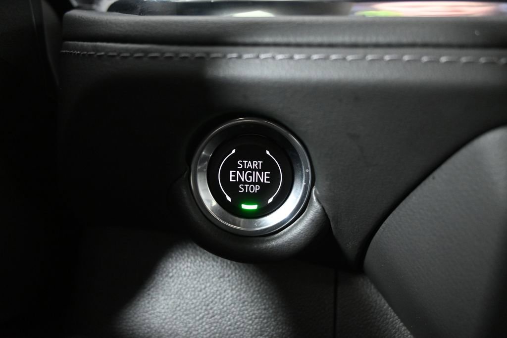 Used 2025 Chevrolet Tahoe LT w/ Comfort Package image 33