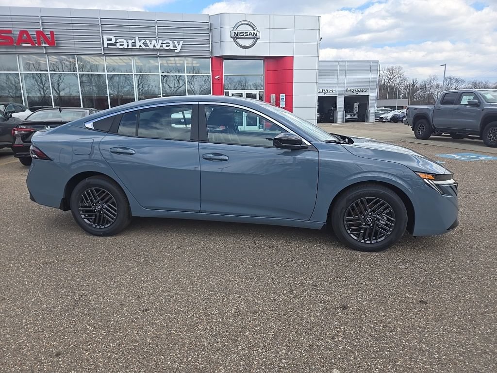 New 2026 Nissan Sentra SV w/ SV Convenience Package FWD image 8