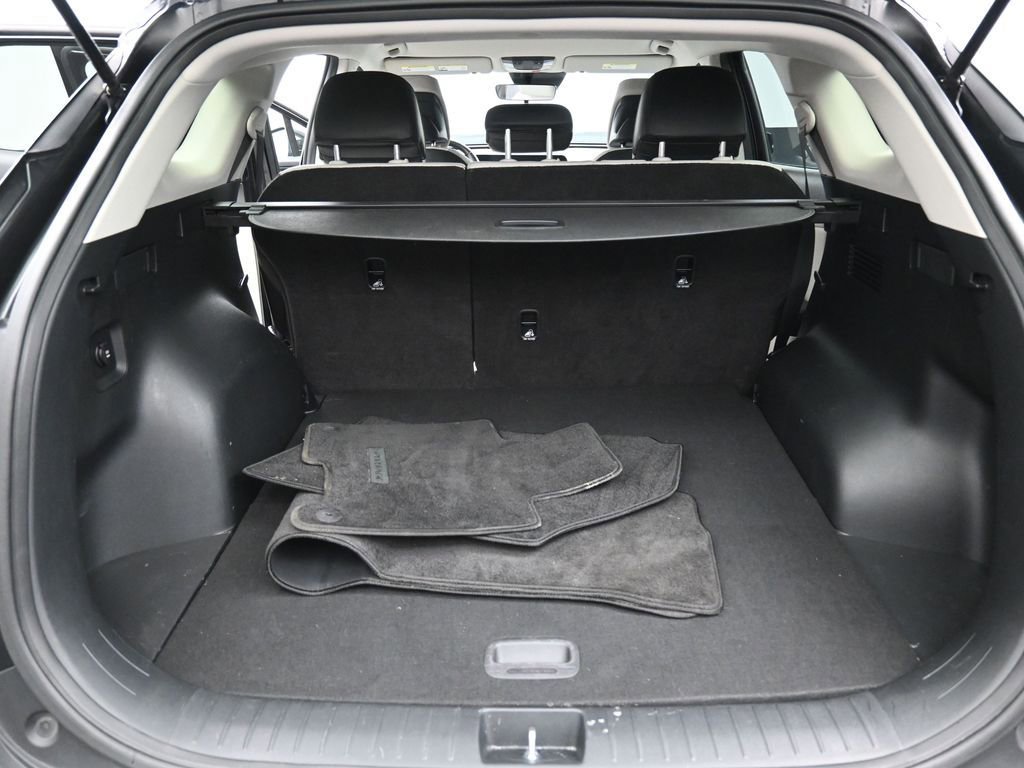 Used 2023 Kia Sportage EX image 32