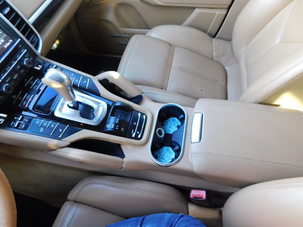 Used 2014 Porsche Cayenne AWD/4WD image 33