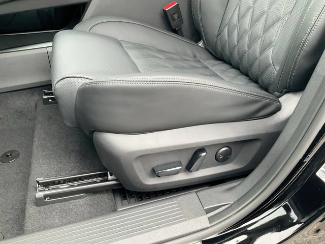 New 2026 Nissan Rogue Platinum w/ Platinum Premium Package AWD/4WD image 30