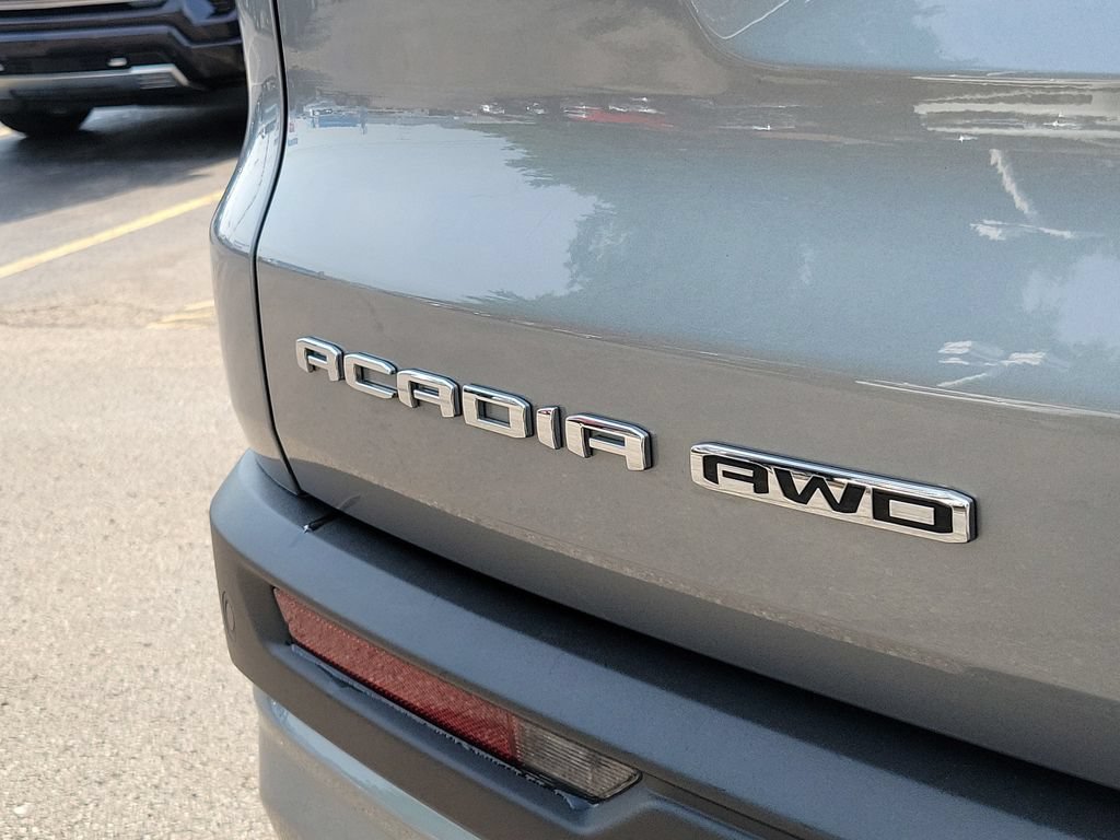 Used 2024 GMC Acadia Elevation AWD/4WD image 8