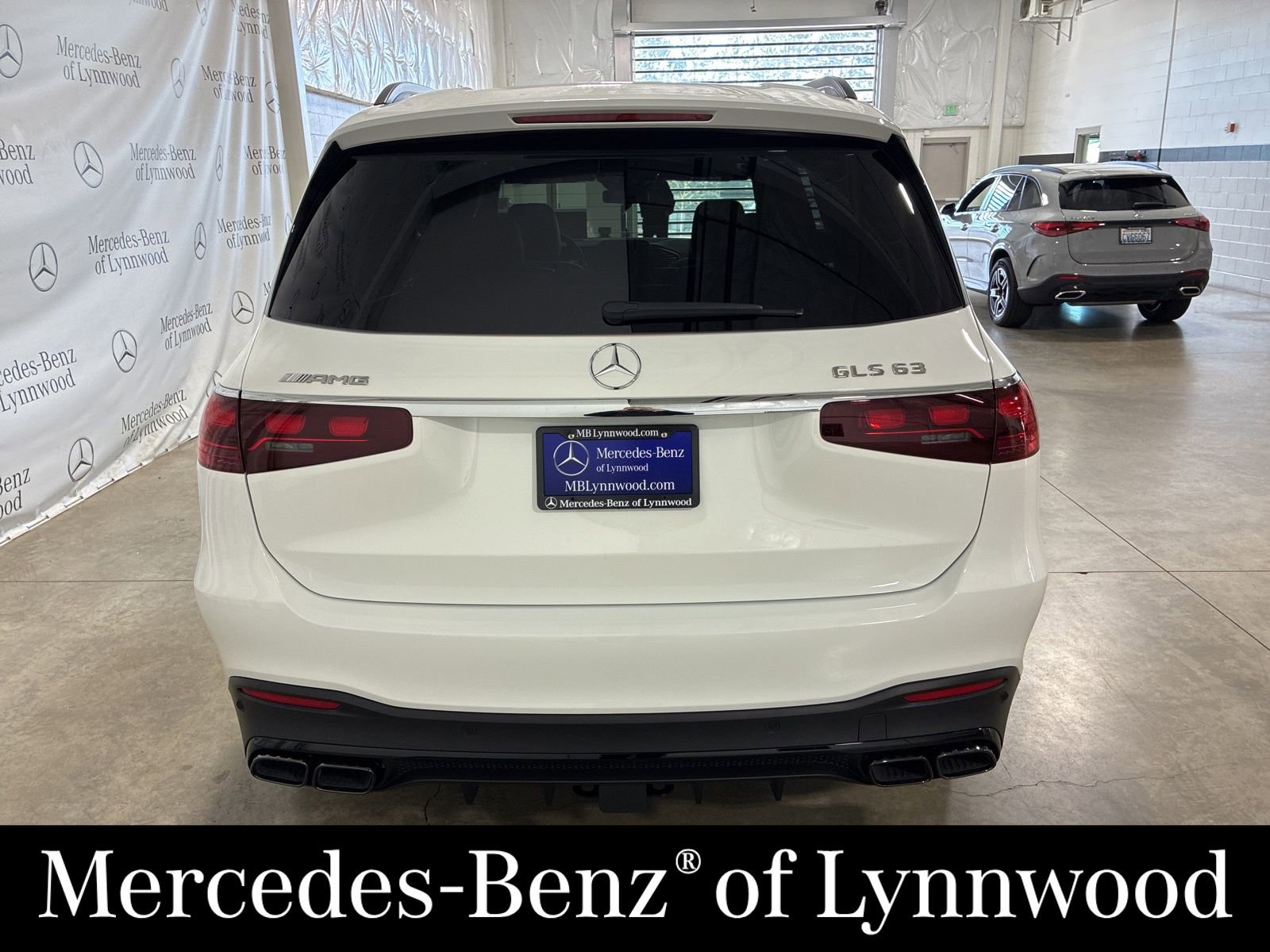 New 2026 Mercedes-Benz GLS 63 AMG 4MATIC image 4